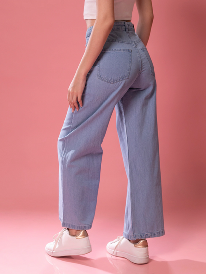 Women High Rise Denim Jeans(Size28)(Color light blue)